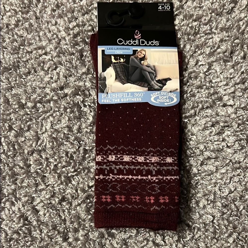 Cuddl Duds Red Casual Socks Cozy Fair Isle Design